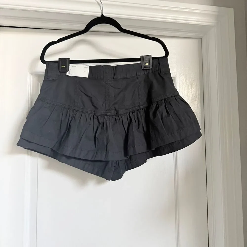 American Eagle Stretch Ruffle Skort 8